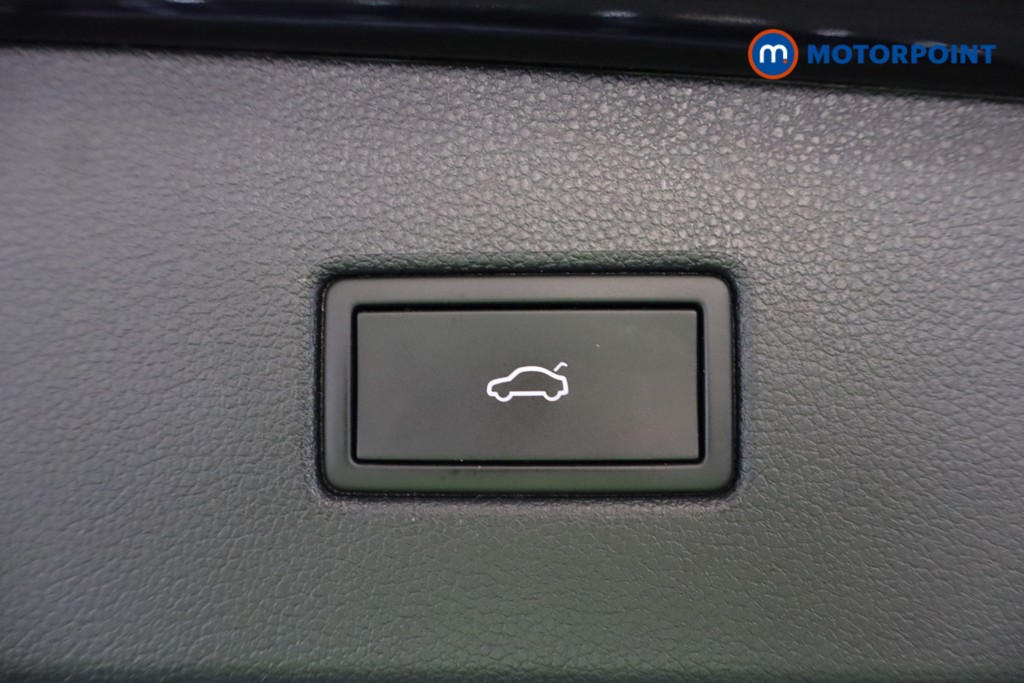 Volkswagen Tiguan Elegance Automatic Petrol Plug-In Hybrid SUV - Stock Number (1581366) - 26th supplementary image
