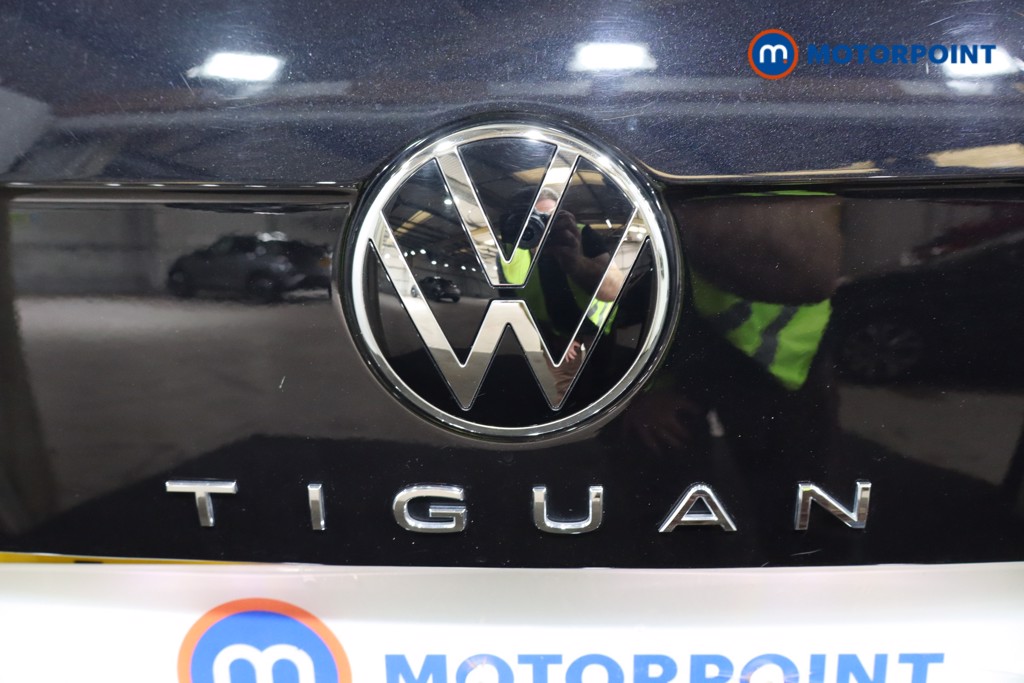 Volkswagen Tiguan Elegance Automatic Petrol Plug-In Hybrid SUV - Stock Number (1581366) - 35th supplementary image