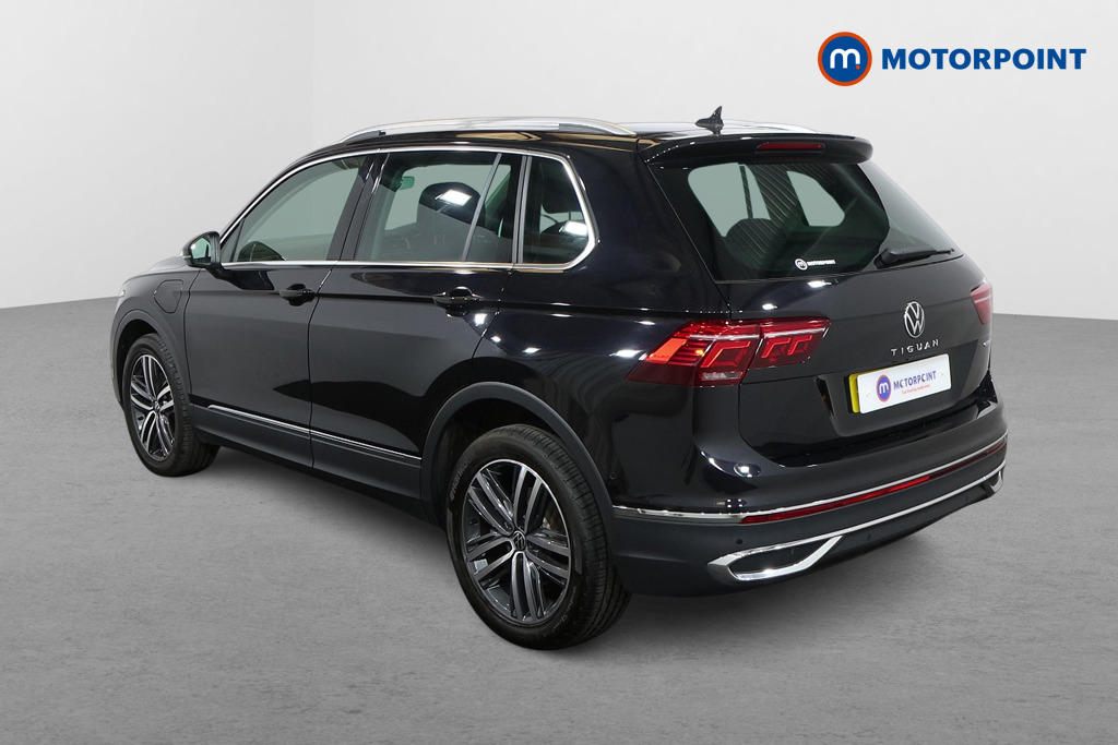 Volkswagen Tiguan Elegance Automatic Petrol Plug-In Hybrid SUV - Stock Number (1581366) - Passenger side rear corner