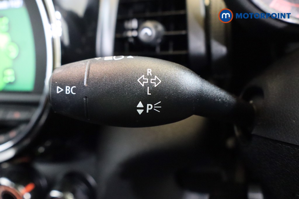 Mini Hatchback Cooper Classic Manual Petrol Hatchback - Stock Number (1583402) - 15th supplementary image