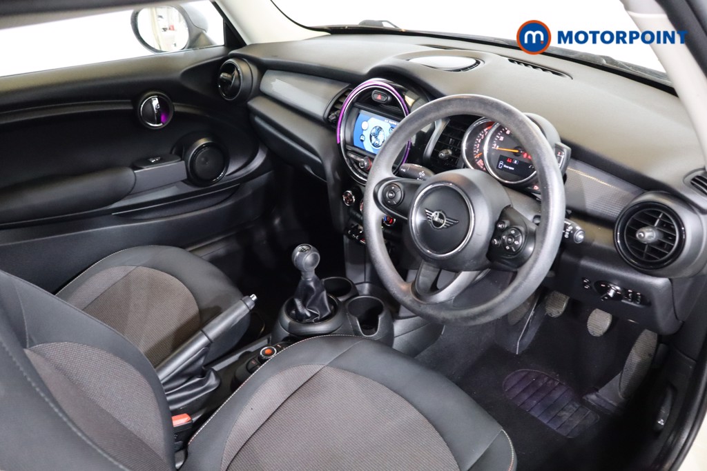 Mini Hatchback Cooper Classic Manual Petrol Hatchback - Stock Number (1583402) - 1st supplementary image