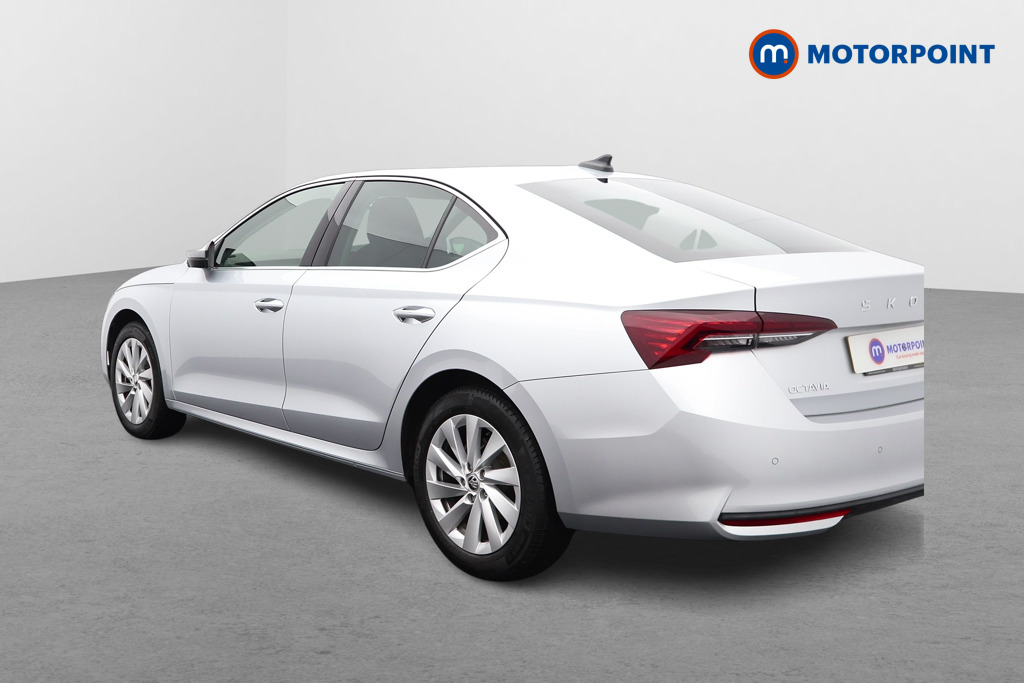 Skoda Octavia Se L Manual Petrol Hatchback - Stock Number (1584499) - Passenger side rear corner
