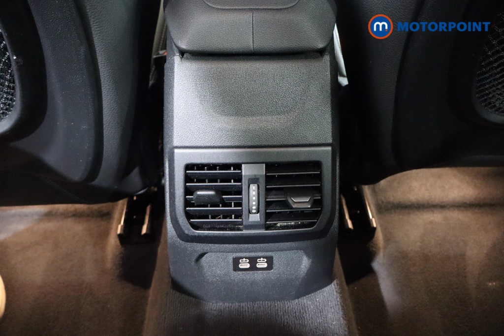BMW 1 Series Sport Automatic Diesel Hatchback - Stock Number (1586400) - 22nd supplementary image