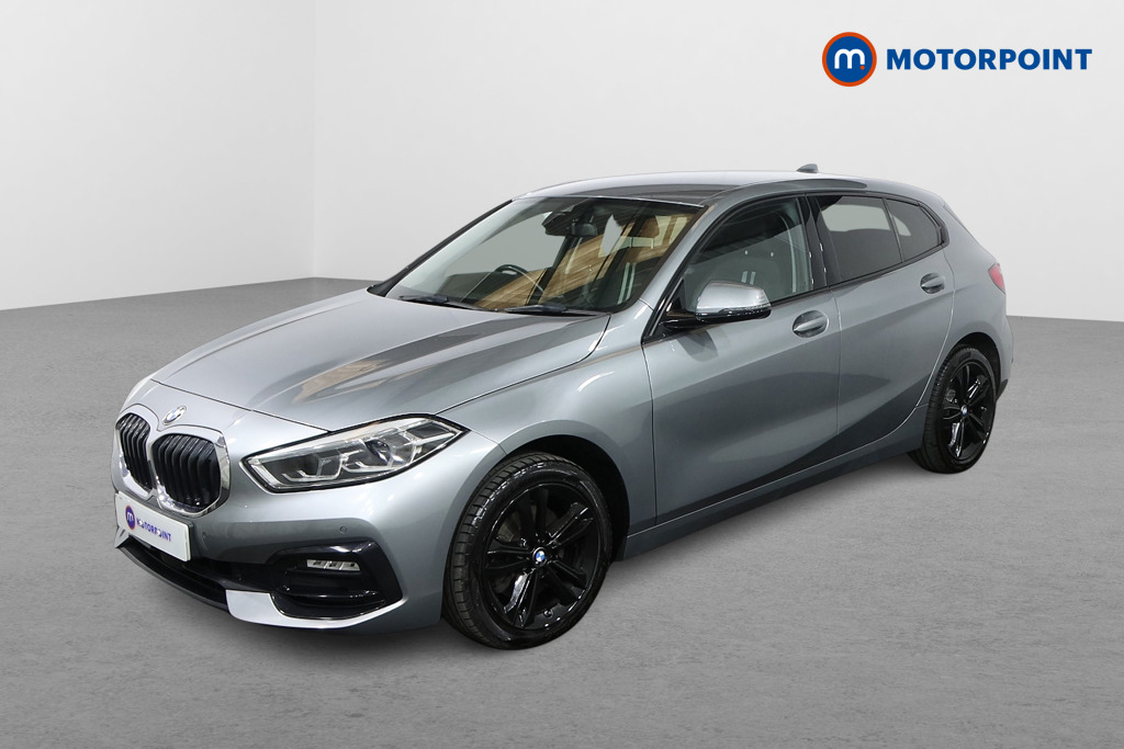 BMW 1 Series Sport Automatic Diesel Hatchback - Stock Number (1586400) - Passenger side front corner