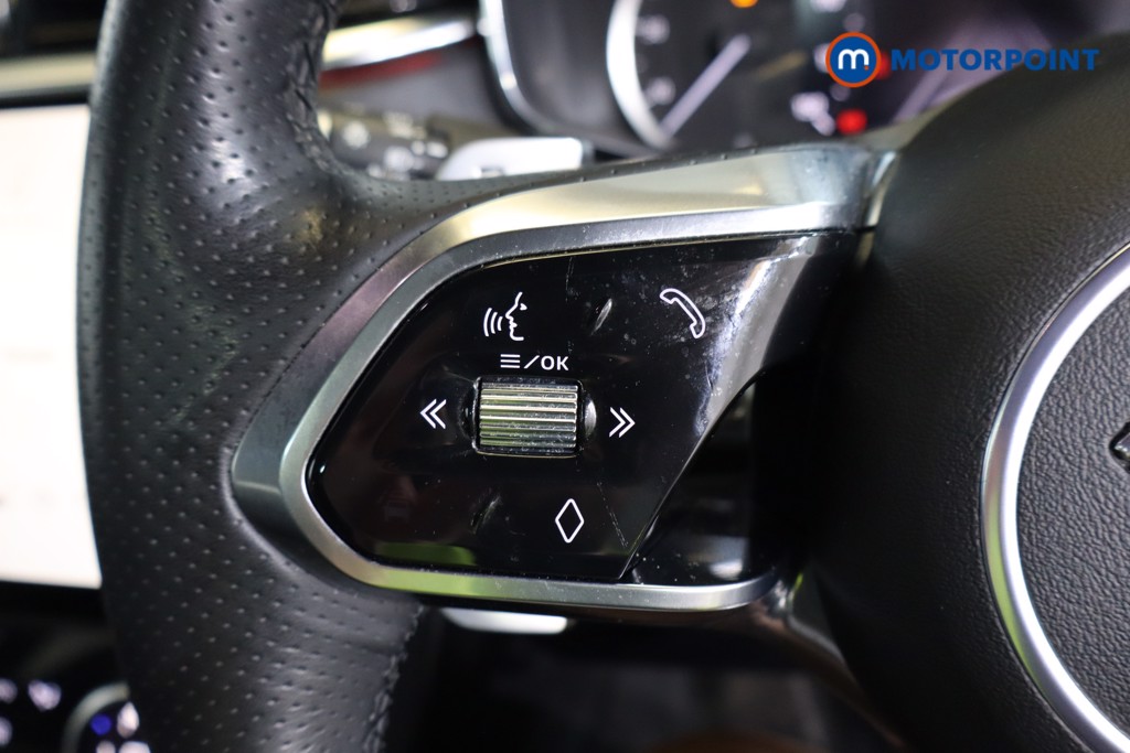 Jaguar F-Pace R-Dynamic Black Automatic Diesel SUV - Stock Number (1586928) - 12th supplementary image