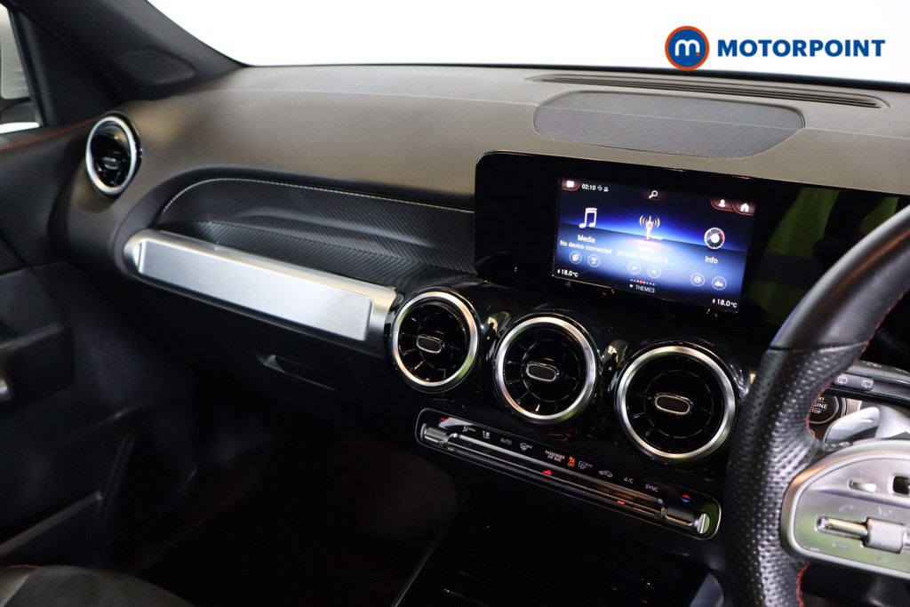 Mercedes-Benz GLB Amg Line Automatic Petrol SUV - Stock Number (1587172) - 3rd supplementary image