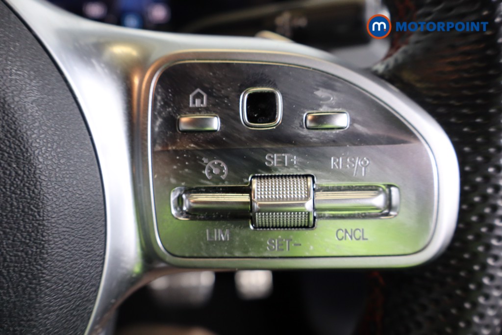 Mercedes-Benz GLB Amg Line Automatic Petrol SUV - Stock Number (1587172) - 14th supplementary image