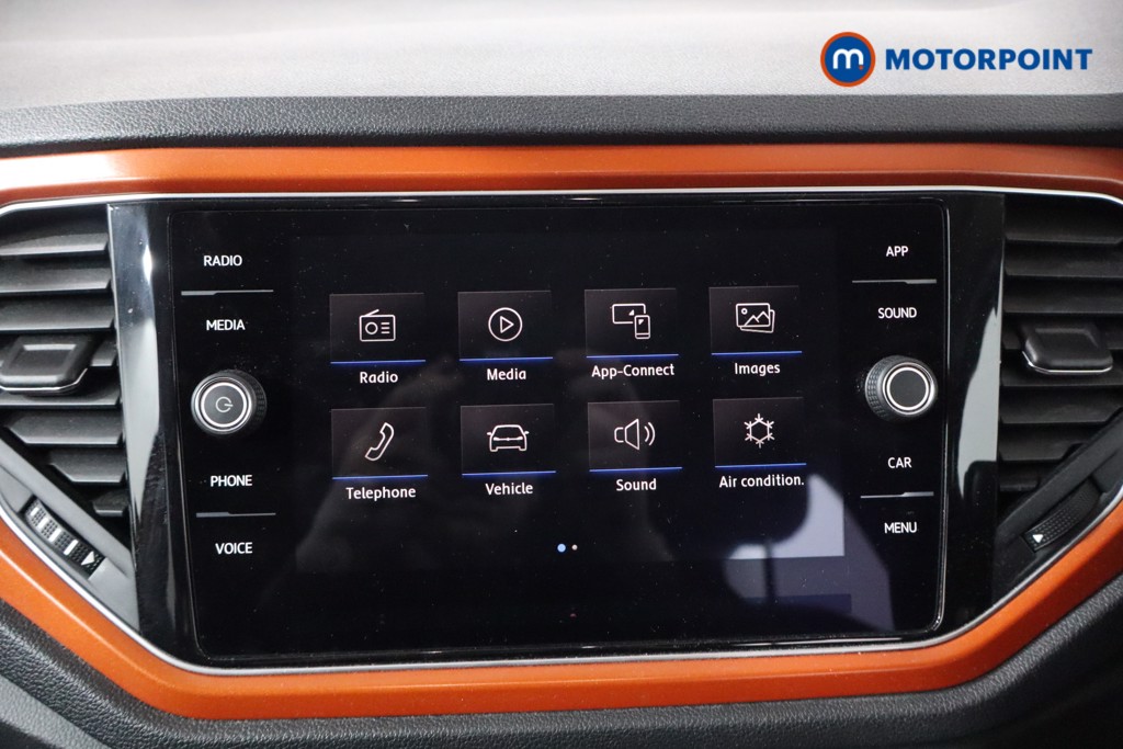 Volkswagen T-Roc Design Manual Petrol SUV - Stock Number (1587211) - 2nd supplementary image