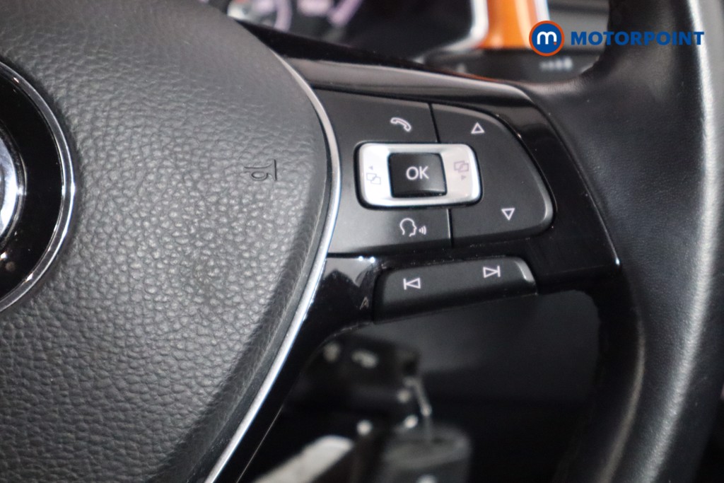 Volkswagen T-Roc Design Manual Petrol SUV - Stock Number (1587211) - 8th supplementary image