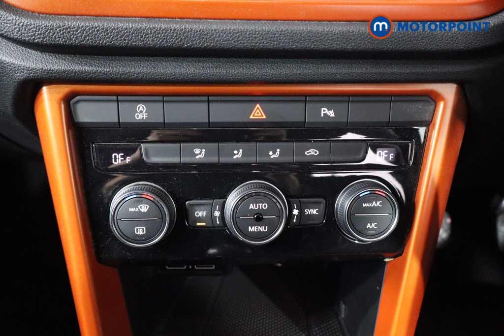 Volkswagen T-Roc Design Manual Petrol SUV - Stock Number (1587211) - 15th supplementary image