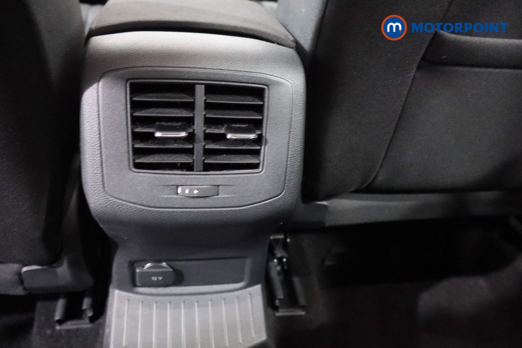 Volkswagen T-Roc Design Manual Petrol SUV - Stock Number (1587211) - 24th supplementary image