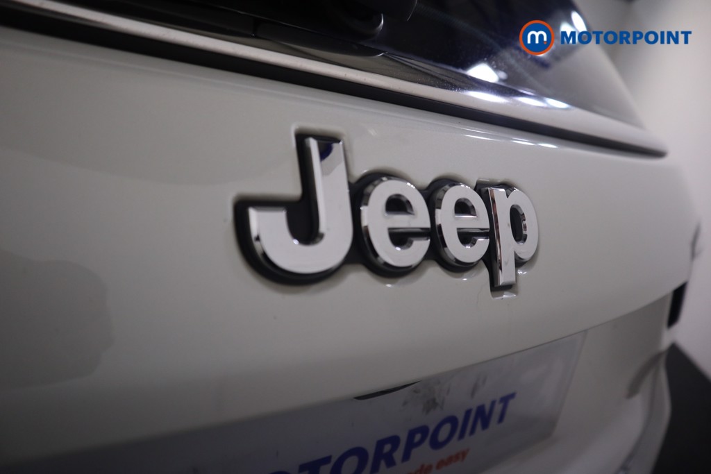 Jeep Compass Longitude Manual Petrol SUV - Stock Number (1539166) - 22nd supplementary image