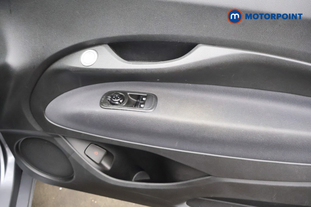 Fiat 500 Icon Automatic Electric Hatchback - Stock Number (1554818) - 15th supplementary image
