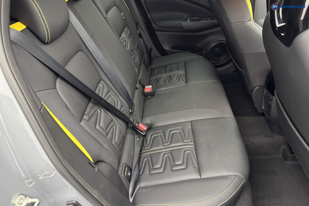 Nissan Juke N-Sport Automatic Petrol-Electric Hybrid SUV - Stock Number (1555604) - 4th supplementary image