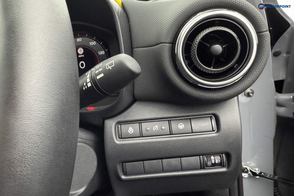 Nissan Juke N-Sport Automatic Petrol-Electric Hybrid SUV - Stock Number (1555604) - 21st supplementary image