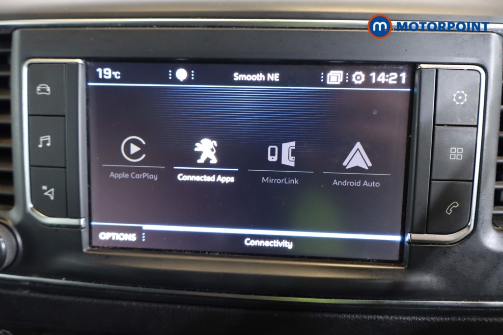 Peugeot Traveller Allure Manual Diesel People Carrier - Stock Number (1560650) - 9th supplementary image
