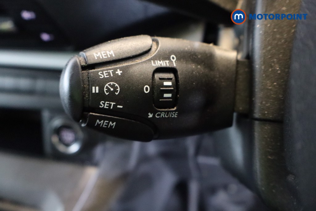 Peugeot Traveller Allure Manual Diesel People Carrier - Stock Number (1560650) - 16th supplementary image