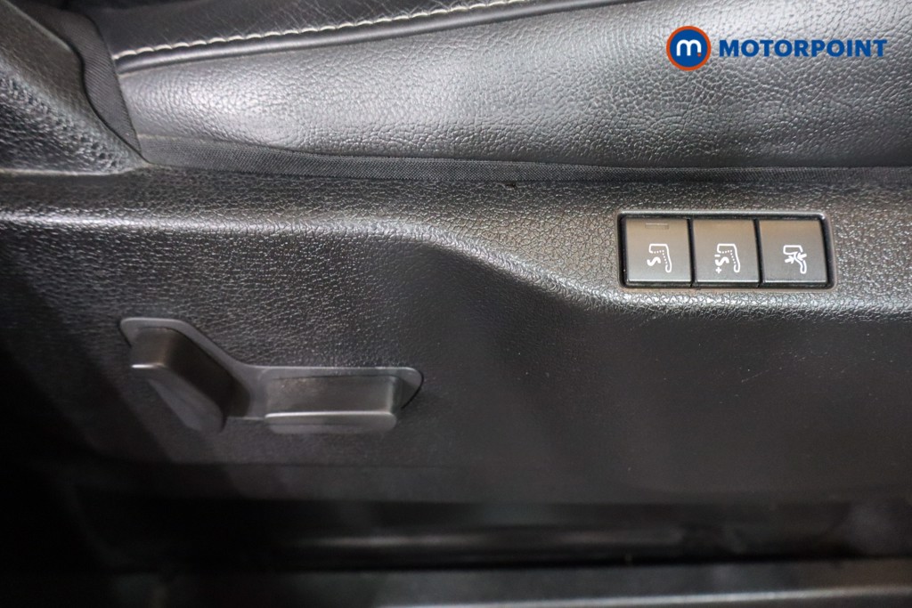 Peugeot Traveller Allure Manual Diesel People Carrier - Stock Number (1560650) - 20th supplementary image