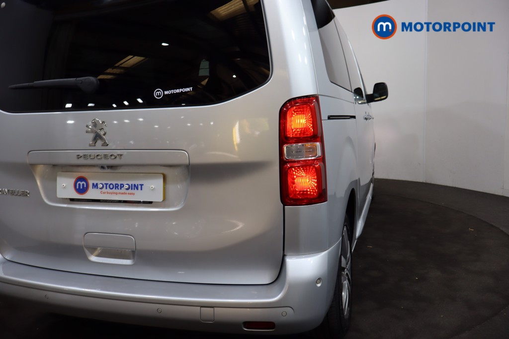 Peugeot Traveller Allure Manual Diesel People Carrier - Stock Number (1560650) - 36th supplementary image