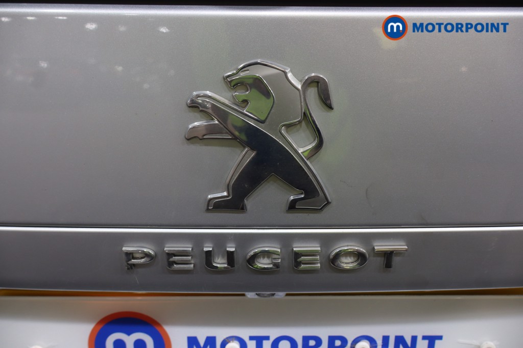 Peugeot Traveller Allure Manual Diesel People Carrier - Stock Number (1560650) - 38th supplementary image