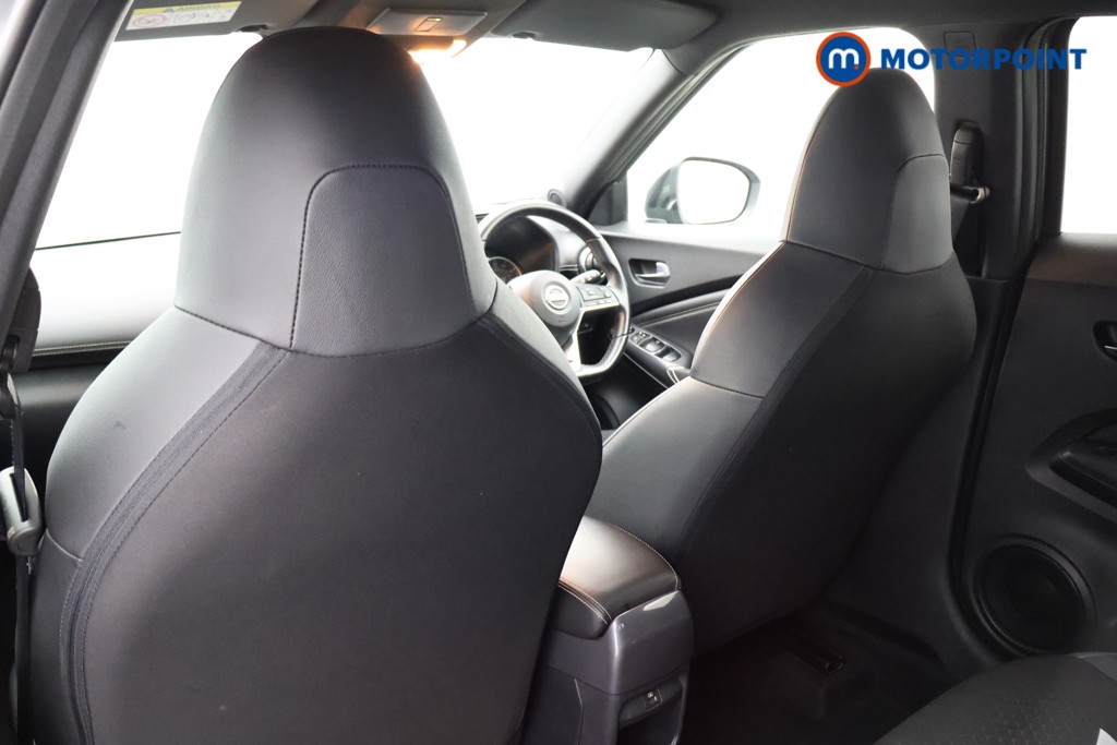 Nissan Juke N-Connecta Manual Petrol SUV - Stock Number (1566092) - 21st supplementary image