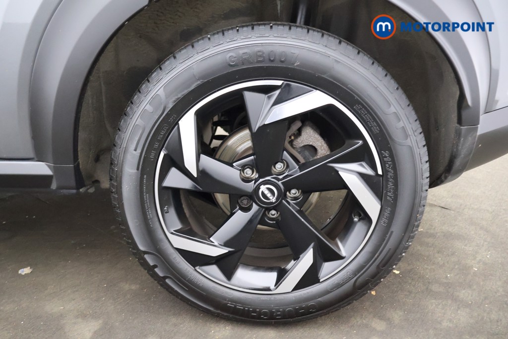 Nissan Juke N-Connecta Manual Petrol SUV - Stock Number (1566092) - 30th supplementary image