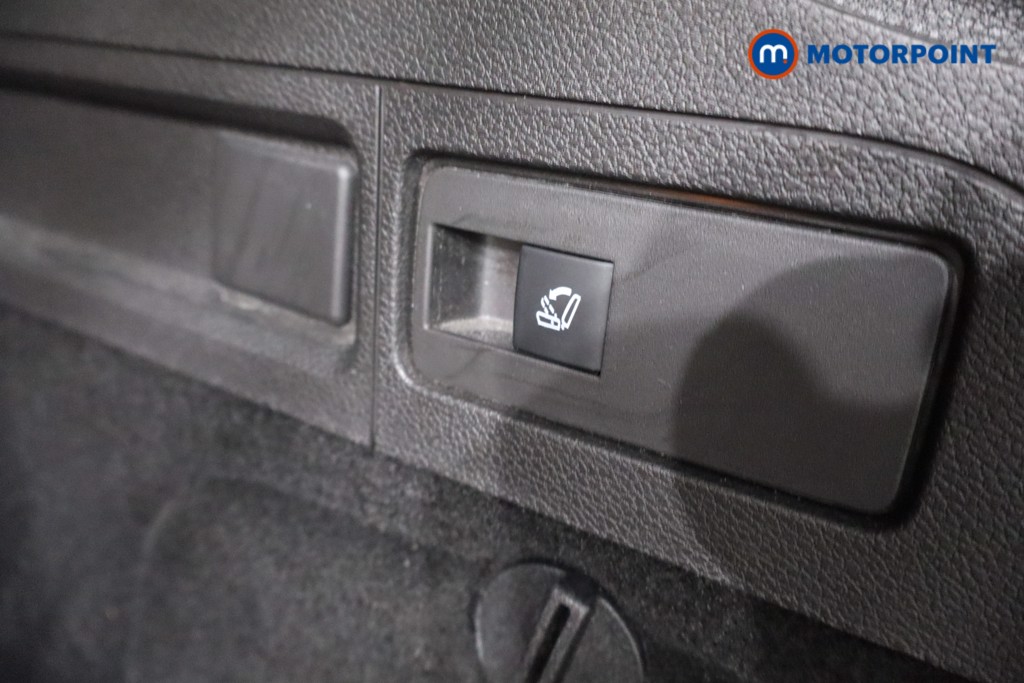 Vauxhall Astra Elite Nav Automatic Petrol Estate - Stock Number (1569569) - 36th supplementary image