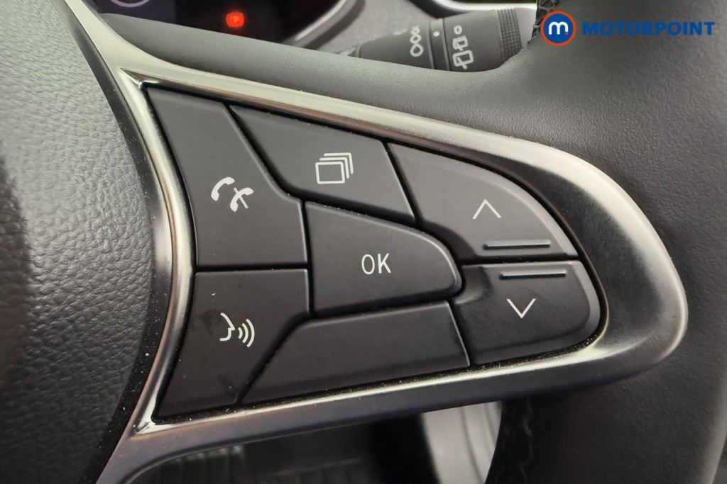 Renault Clio Techno Manual Petrol Hatchback - Stock Number (1570196) - 5th supplementary image