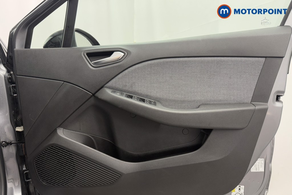 Renault Clio Techno Manual Petrol Hatchback - Stock Number (1570196) - 20th supplementary image