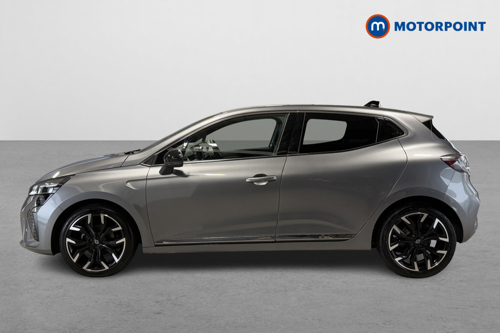 Renault Clio Techno Manual Petrol Hatchback - Stock Number (1570196) - Passenger side