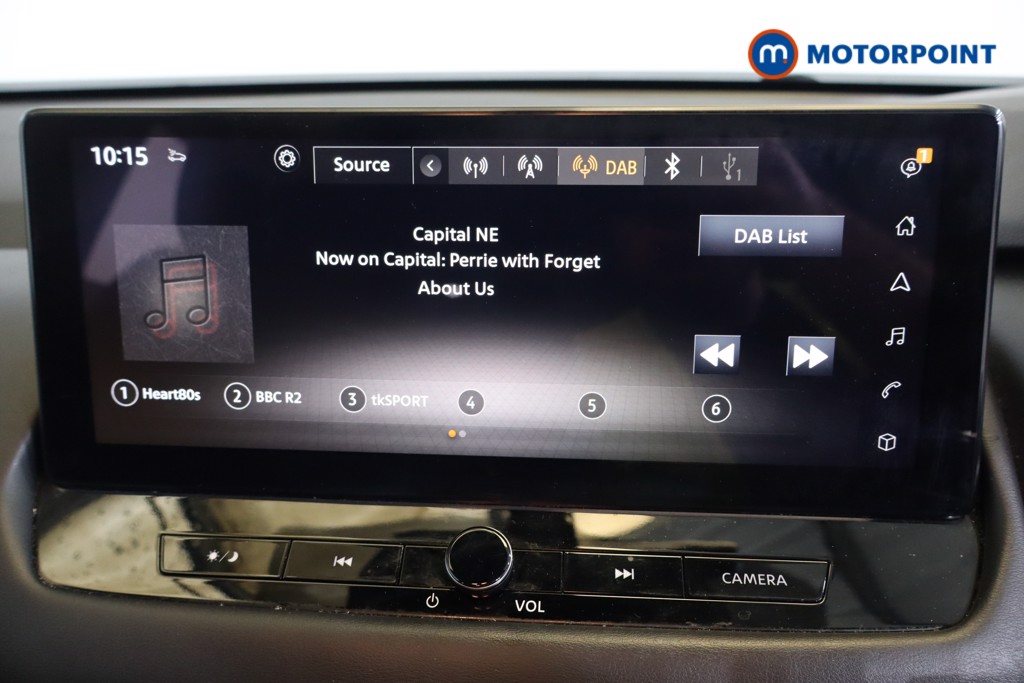Nissan Qashqai N-Connecta Automatic Petrol SUV - Stock Number (1570578) - 7th supplementary image
