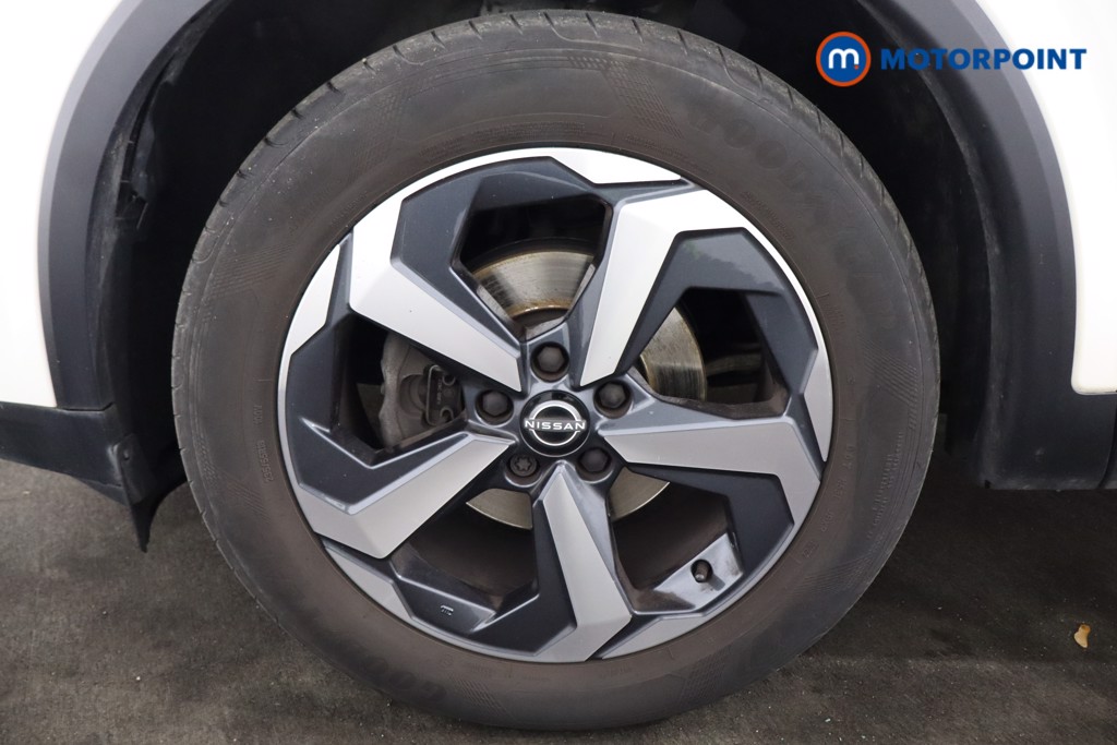 Nissan Qashqai N-Connecta Automatic Petrol SUV - Stock Number (1570578) - 27th supplementary image