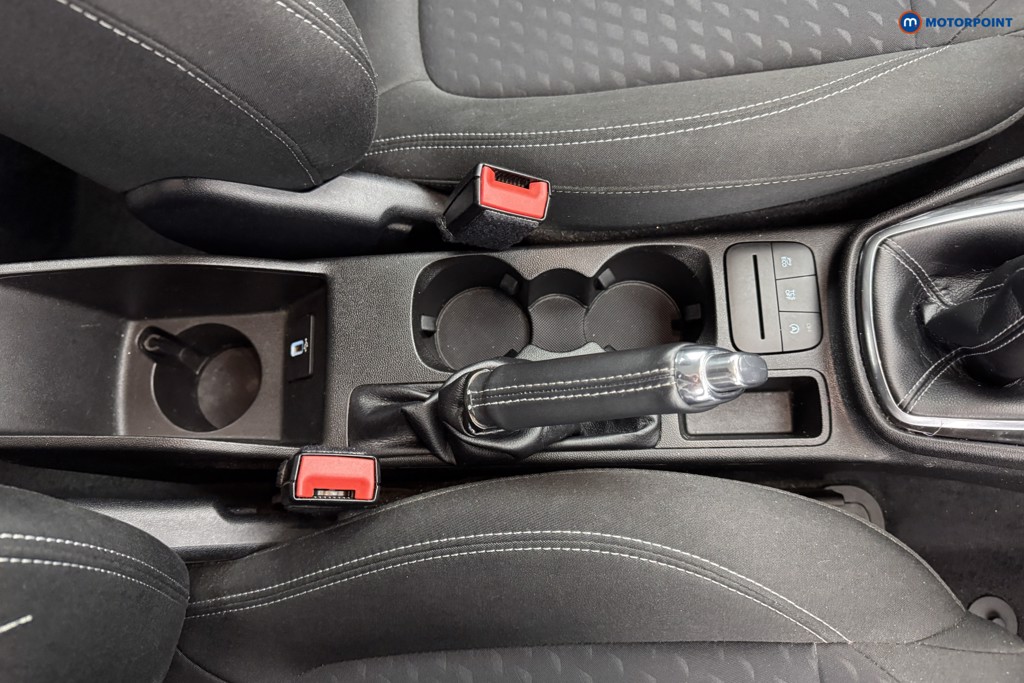 Ford Fiesta Zetec Manual Petrol Hatchback - Stock Number (1572217) - 12th supplementary image