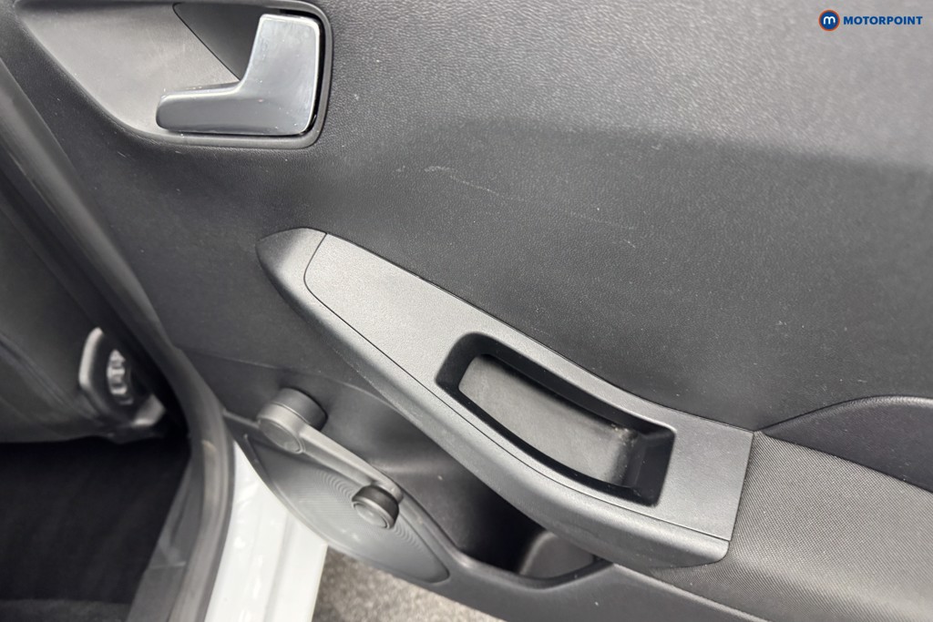 Ford Fiesta Zetec Manual Petrol Hatchback - Stock Number (1572217) - 23rd supplementary image