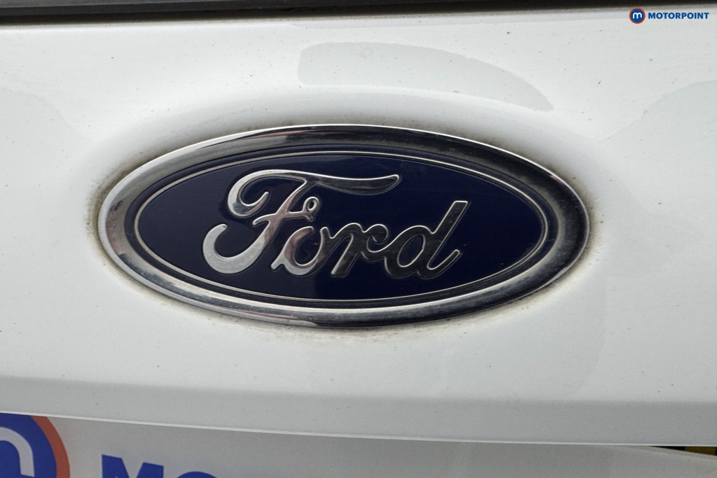 Ford Fiesta Zetec Manual Petrol Hatchback - Stock Number (1572217) - 31st supplementary image