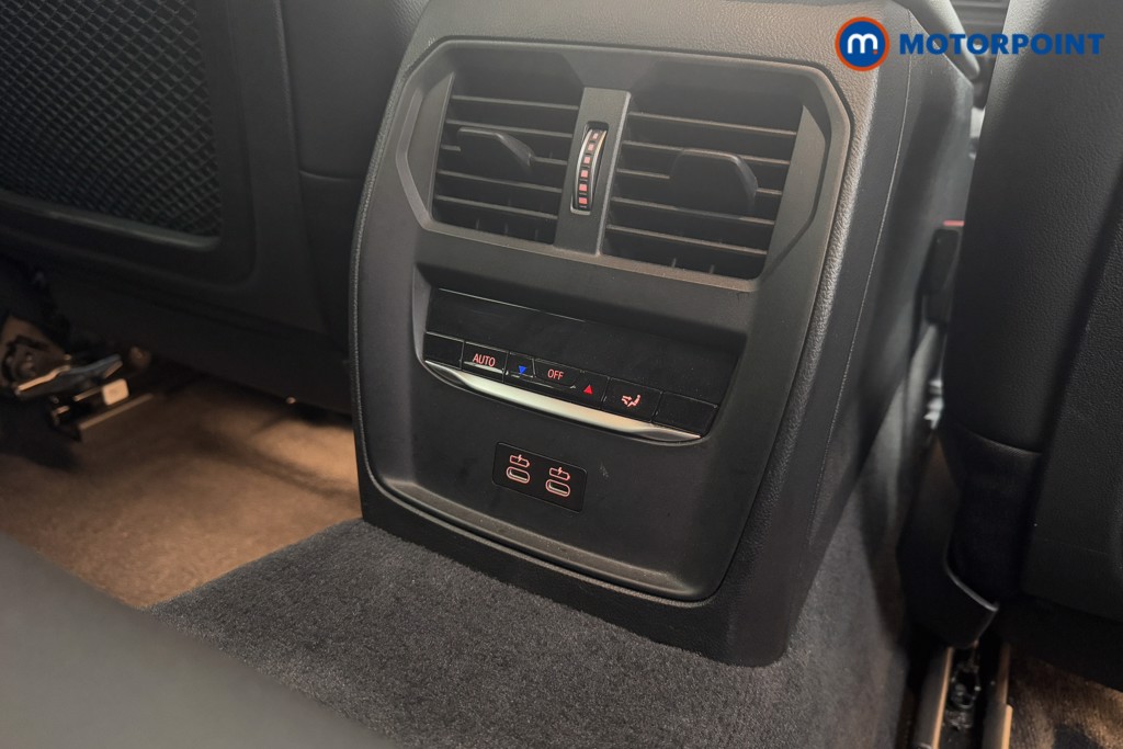 BMW 3 Series M Sport Automatic Petrol Plug-In Hybrid Estate - Stock Number (1573768) - 24th supplementary image