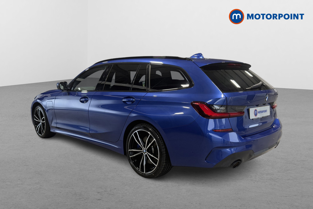 BMW 3 Series M Sport Automatic Petrol Plug-In Hybrid Estate - Stock Number (1573768) - Passenger side rear corner