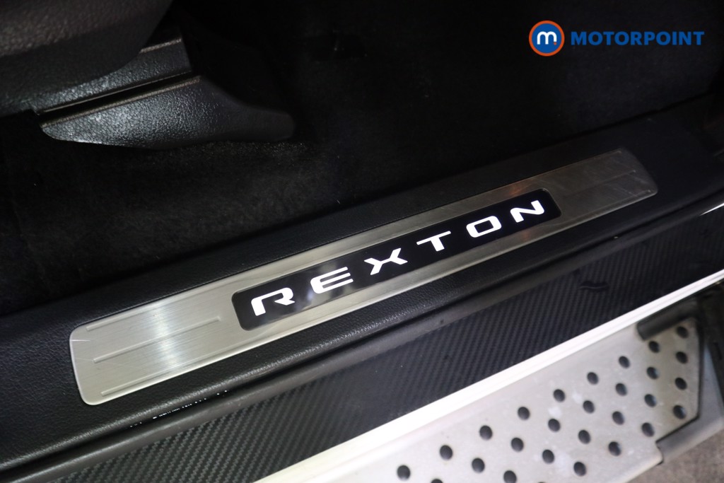 Ssangyong Rexton Ultimate Automatic Diesel SUV - Stock Number (1574019) - 13th supplementary image