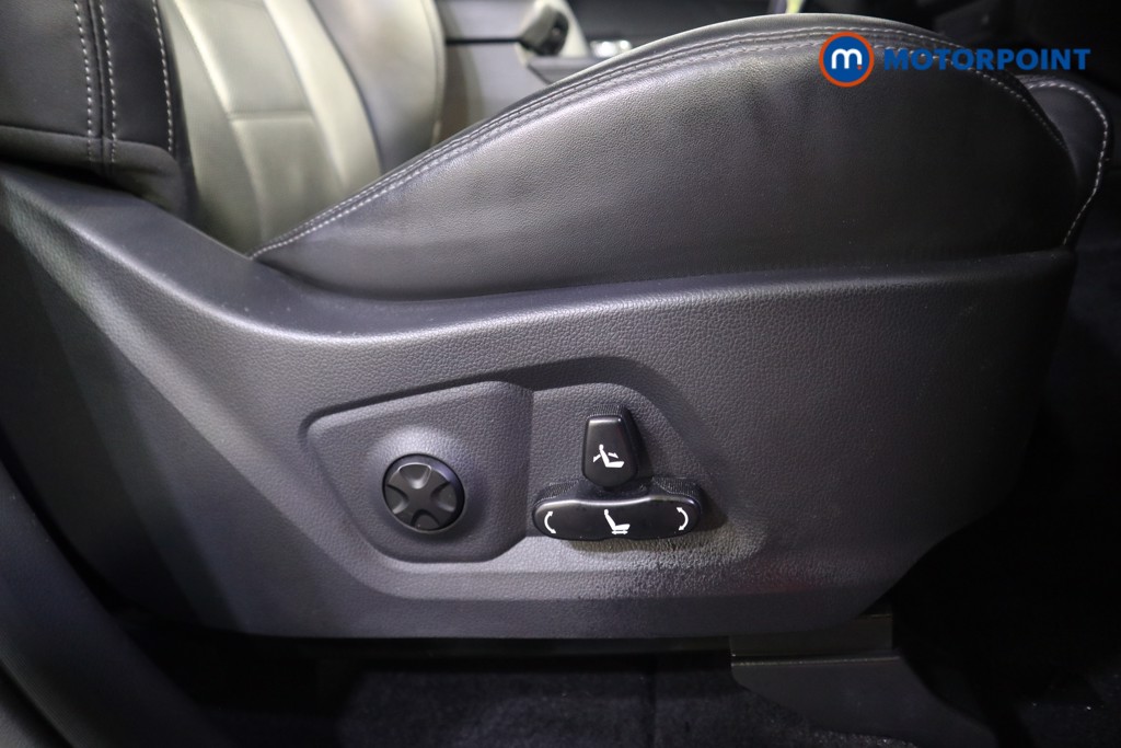 Ssangyong Rexton Ultimate Automatic Diesel SUV - Stock Number (1574019) - 14th supplementary image
