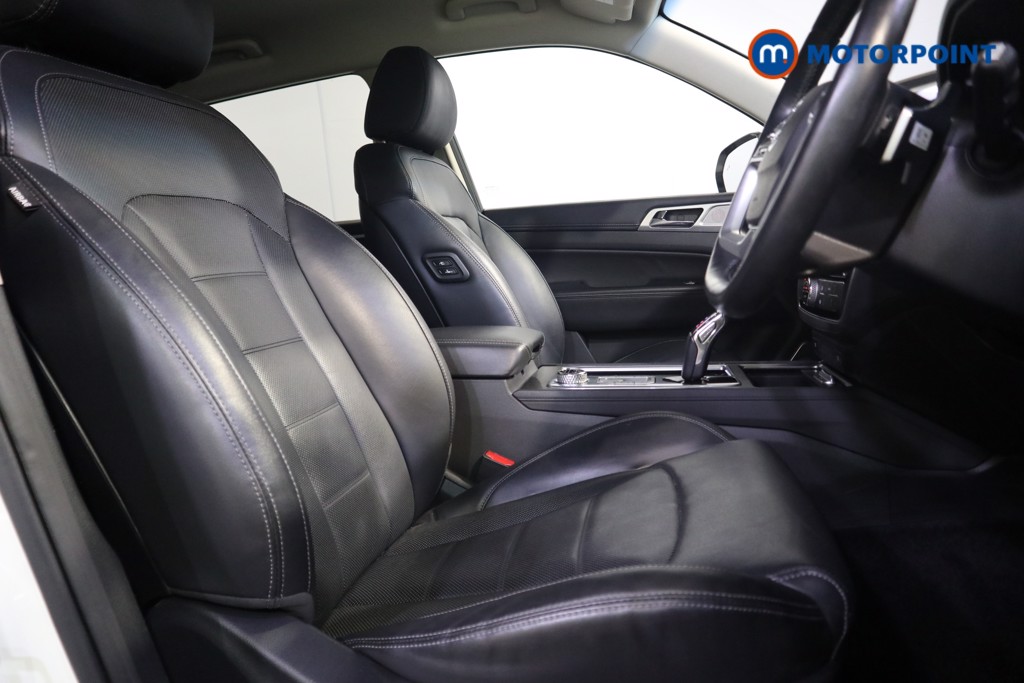 Ssangyong Rexton Ultimate Automatic Diesel SUV - Stock Number (1574019) - 15th supplementary image