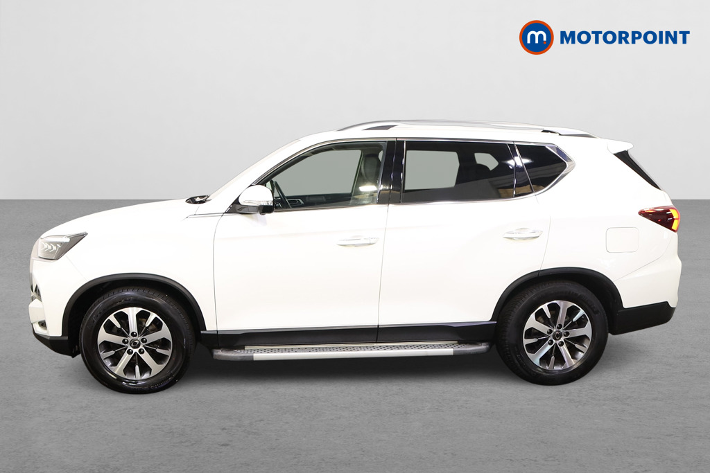 Ssangyong Rexton Ultimate Automatic Diesel SUV - Stock Number (1574019) - Passenger side