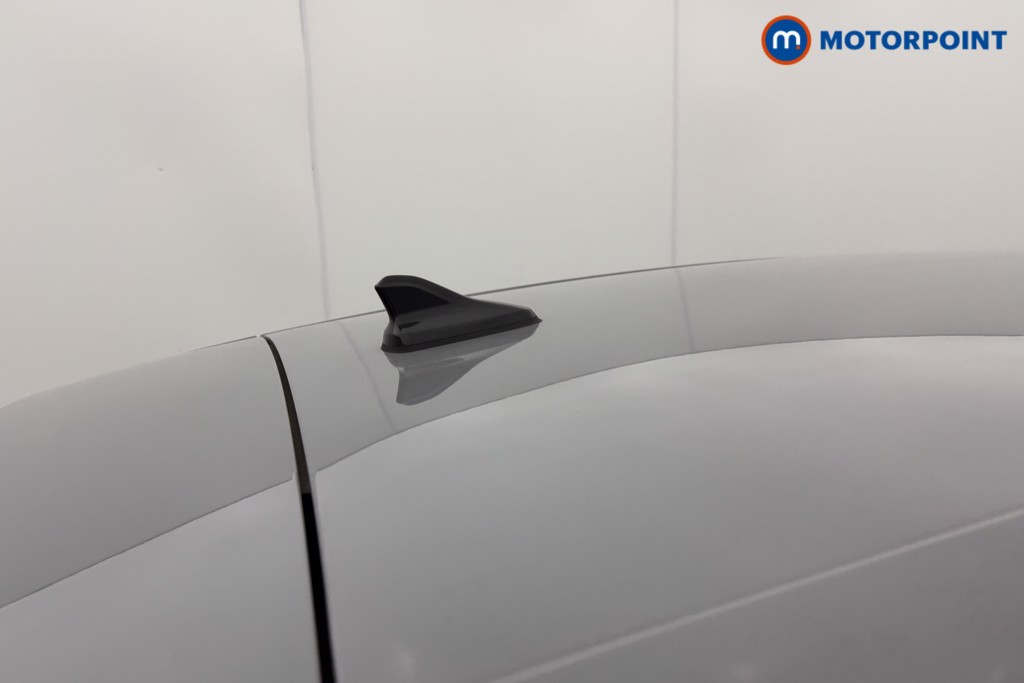 Volkswagen Golf R-Line Automatic Petrol Hatchback - Stock Number (1574673) - 19th supplementary image