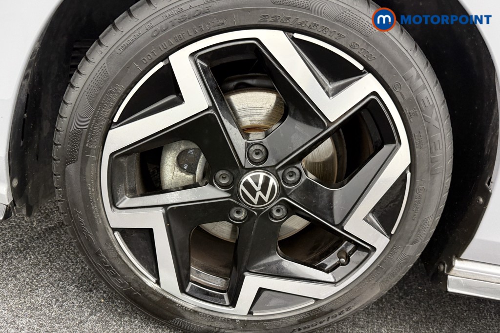 Volkswagen Golf R-Line Automatic Petrol Hatchback - Stock Number (1574673) - 28th supplementary image