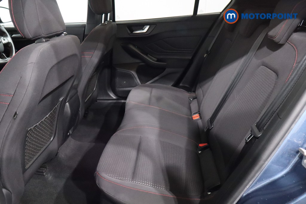 Ford Focus St-Line Manual Petrol Hatchback - Stock Number (1575983) - 5th supplementary image