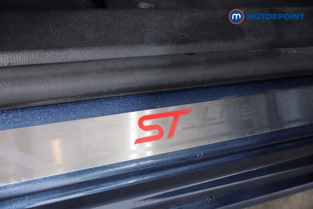 Ford Focus St-Line Manual Petrol Hatchback - Stock Number (1575983) - 23rd supplementary image