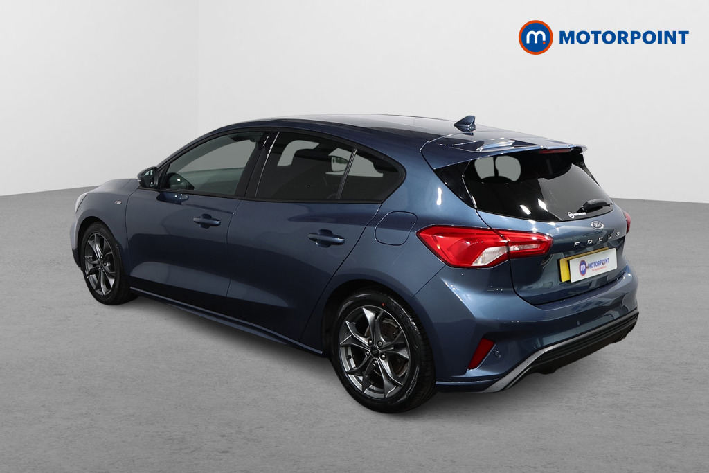 Ford Focus St-Line Manual Petrol Hatchback - Stock Number (1575983) - Passenger side rear corner