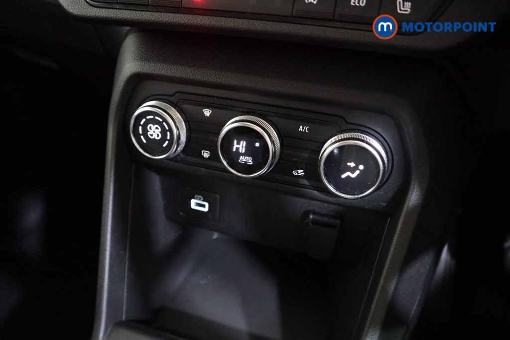 Dacia Jogger Extreme Se Manual Petrol People Carrier - Stock Number (1577013) - 9th supplementary image