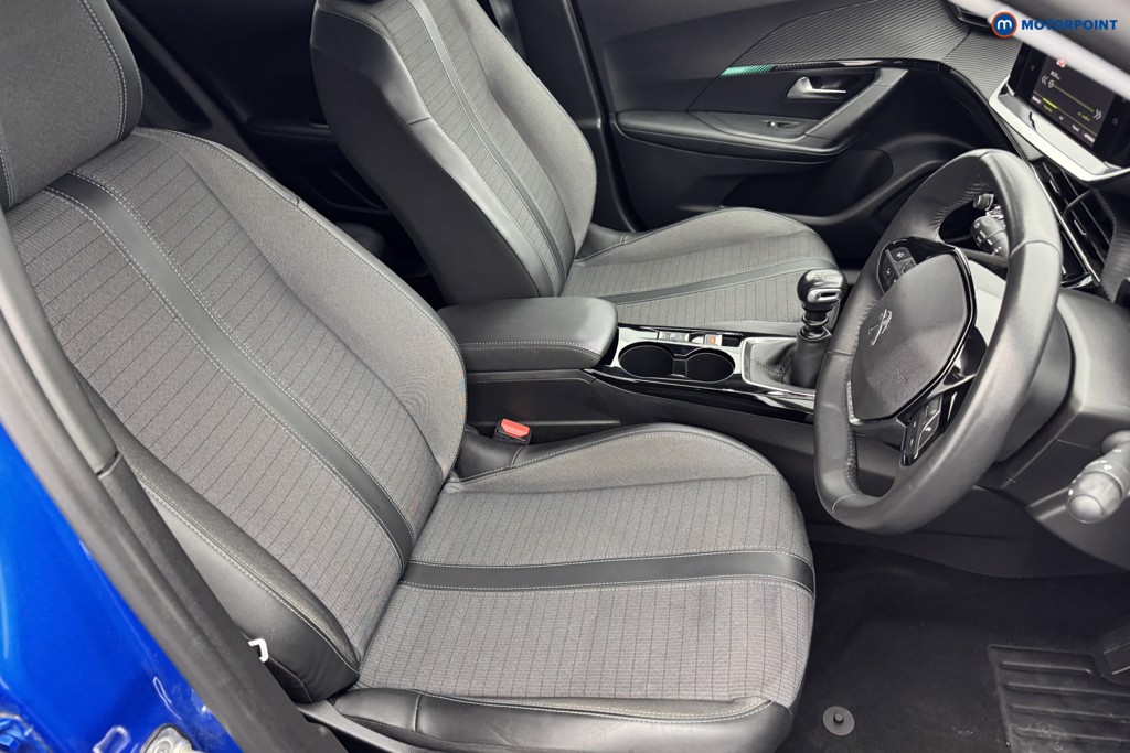 Peugeot 2008 Allure Premium Manual Diesel SUV - Stock Number (1577122) - 5th supplementary image