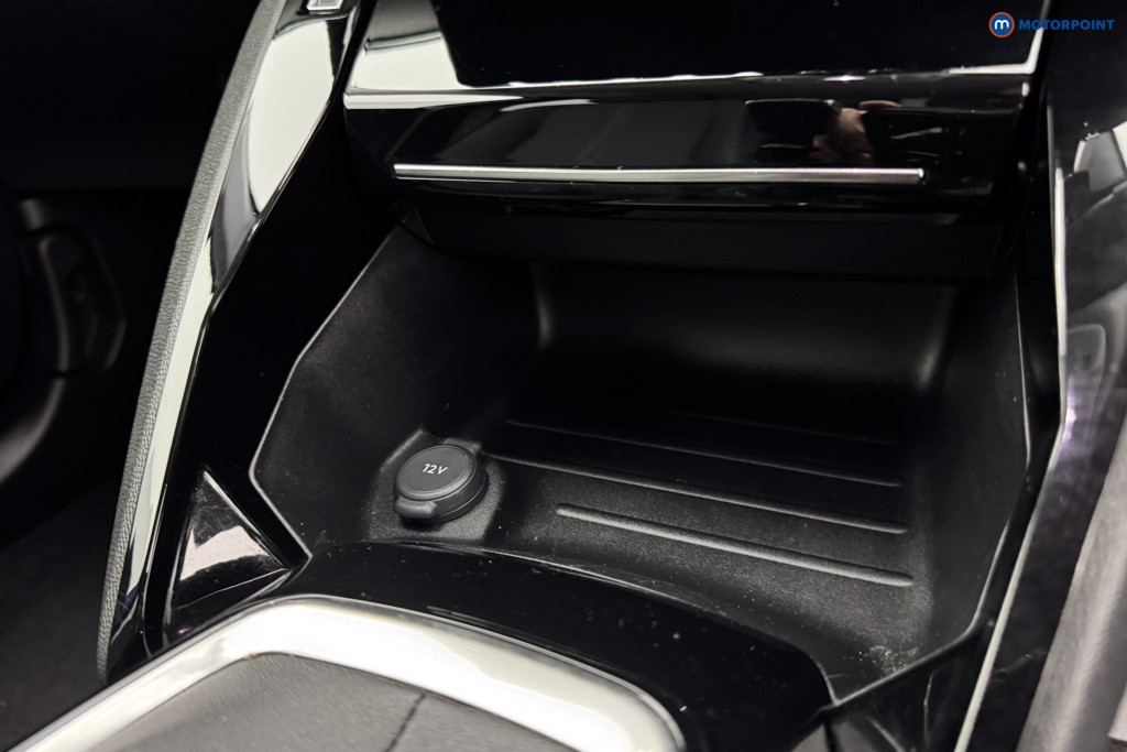 Peugeot 2008 Allure Premium Manual Diesel SUV - Stock Number (1577122) - 16th supplementary image