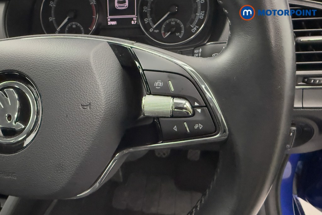 Skoda Fabia SE Manual Petrol Hatchback - Stock Number (1577242) - 4th supplementary image